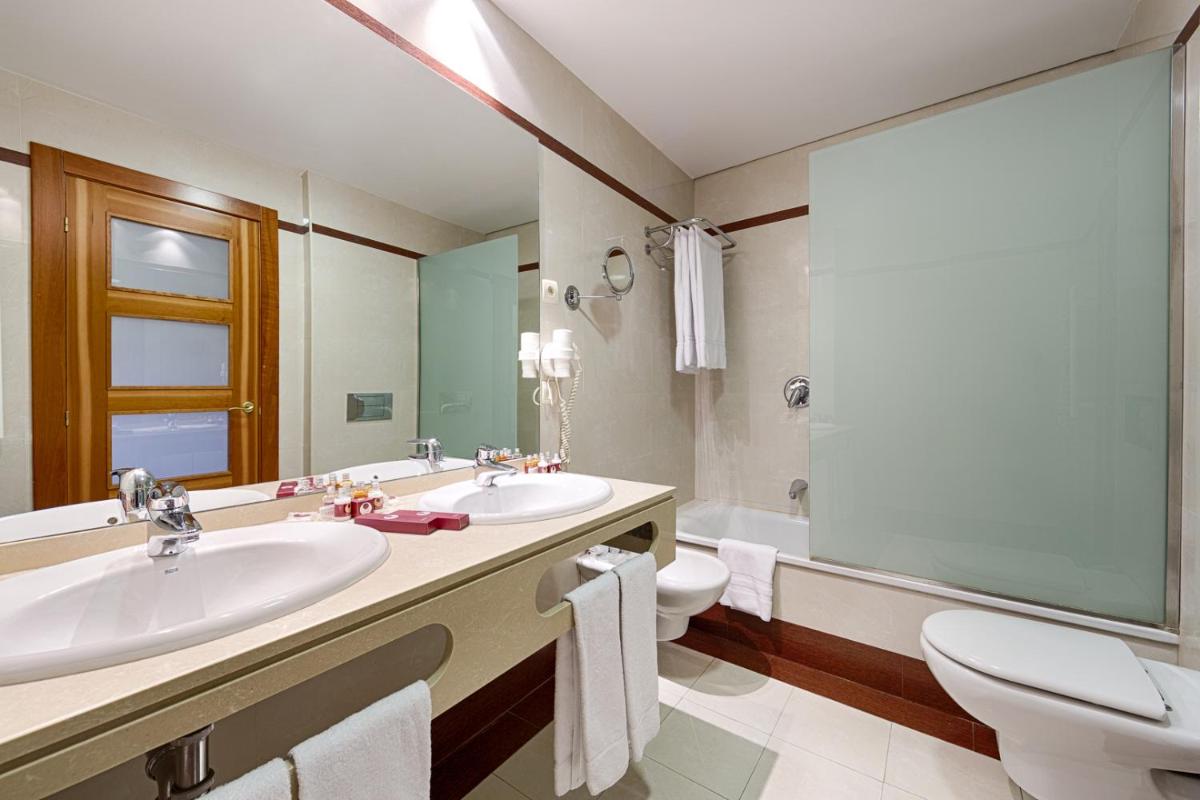 AZZ Peñafiel Las Claras Hotel & Spa