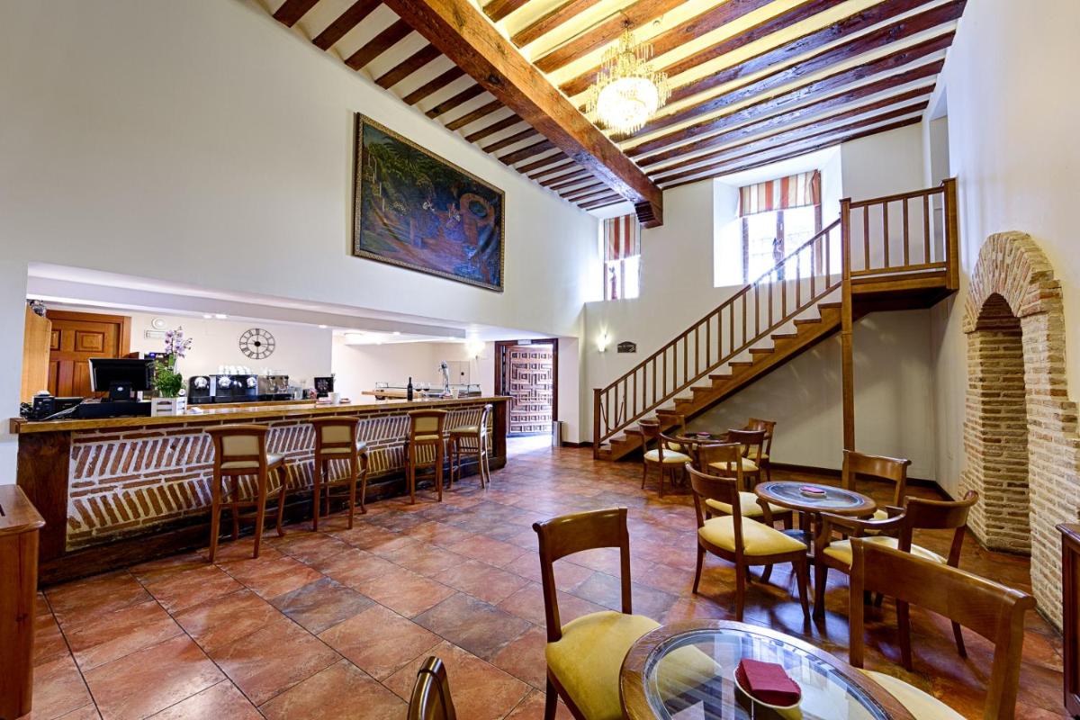 AZZ Peñafiel Las Claras Hotel & Spa