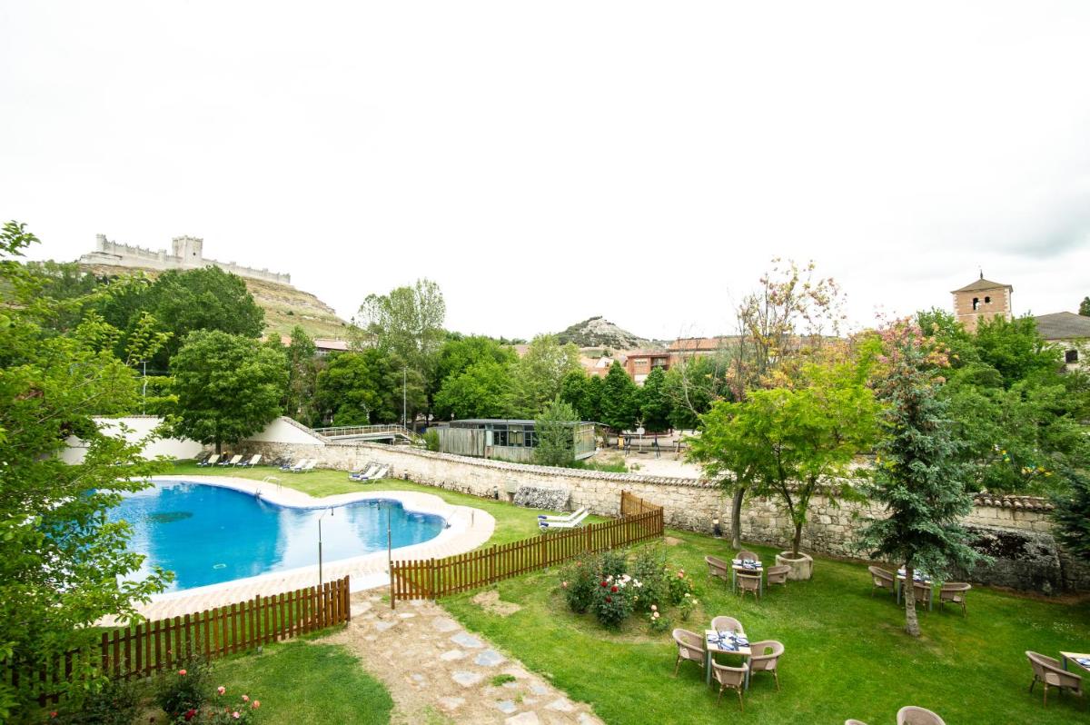 AZZ Peñafiel Las Claras Hotel & Spa