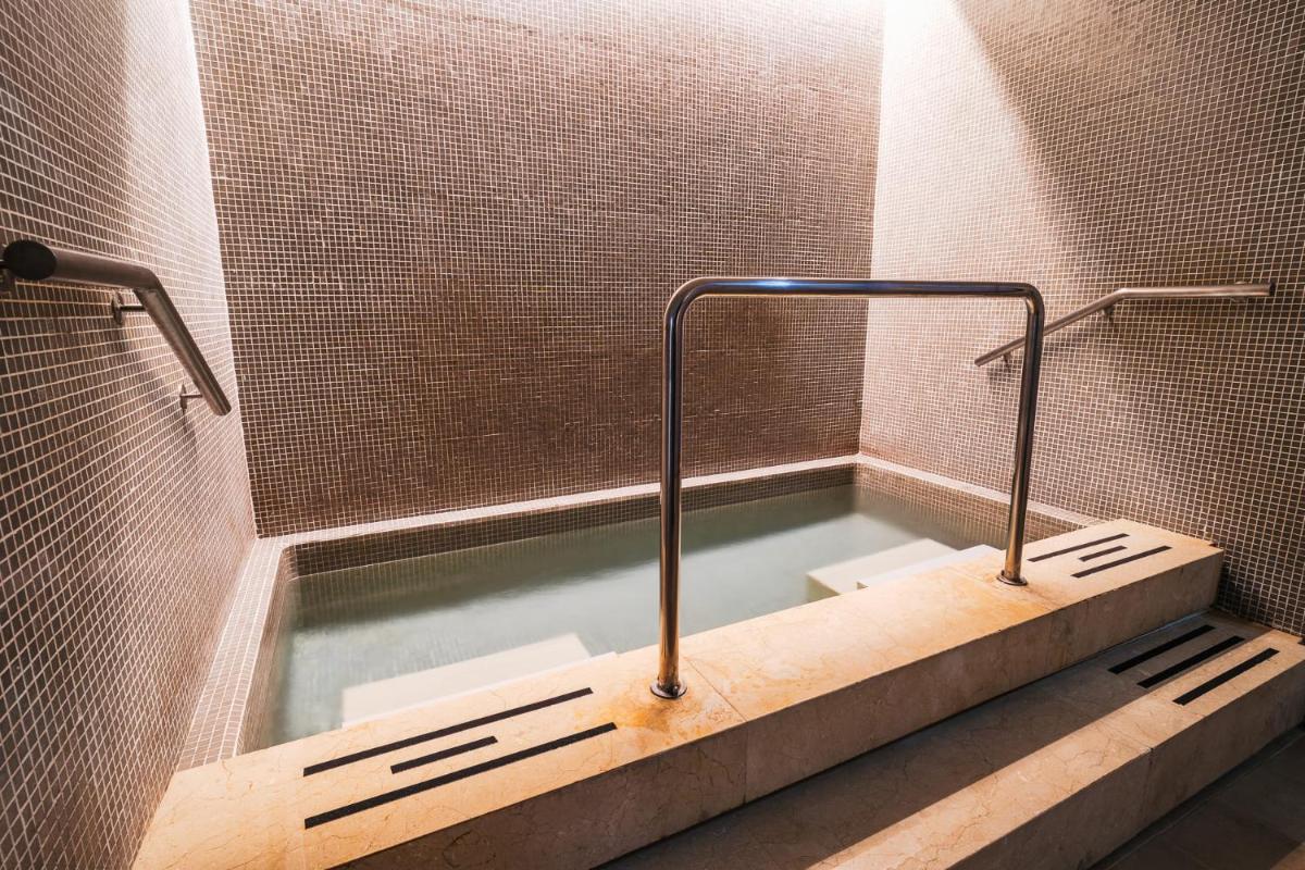 URH Hotel Spa Zen Balagares