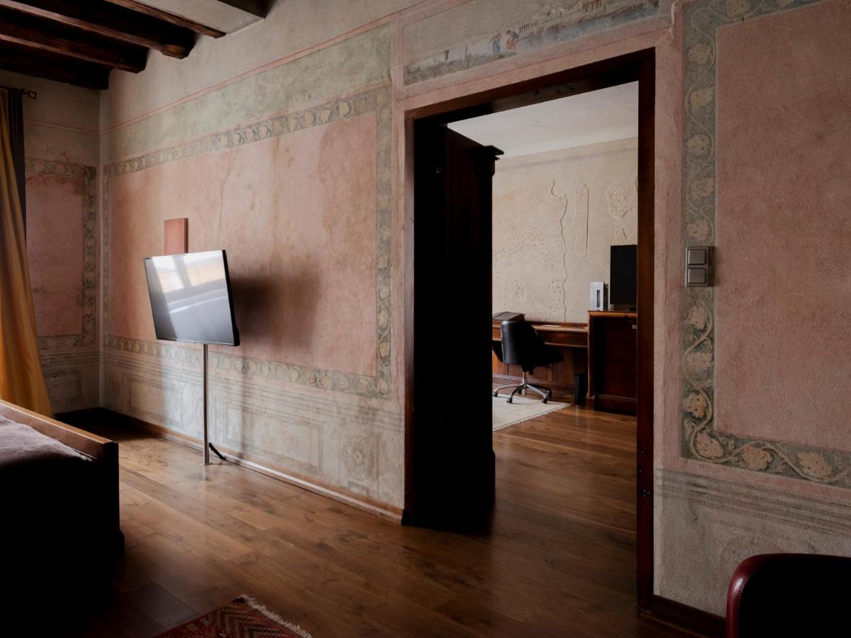 Hotel Stary