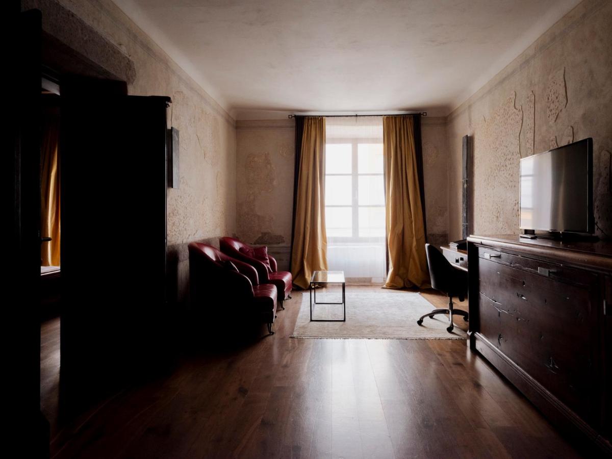 Hotel Stary