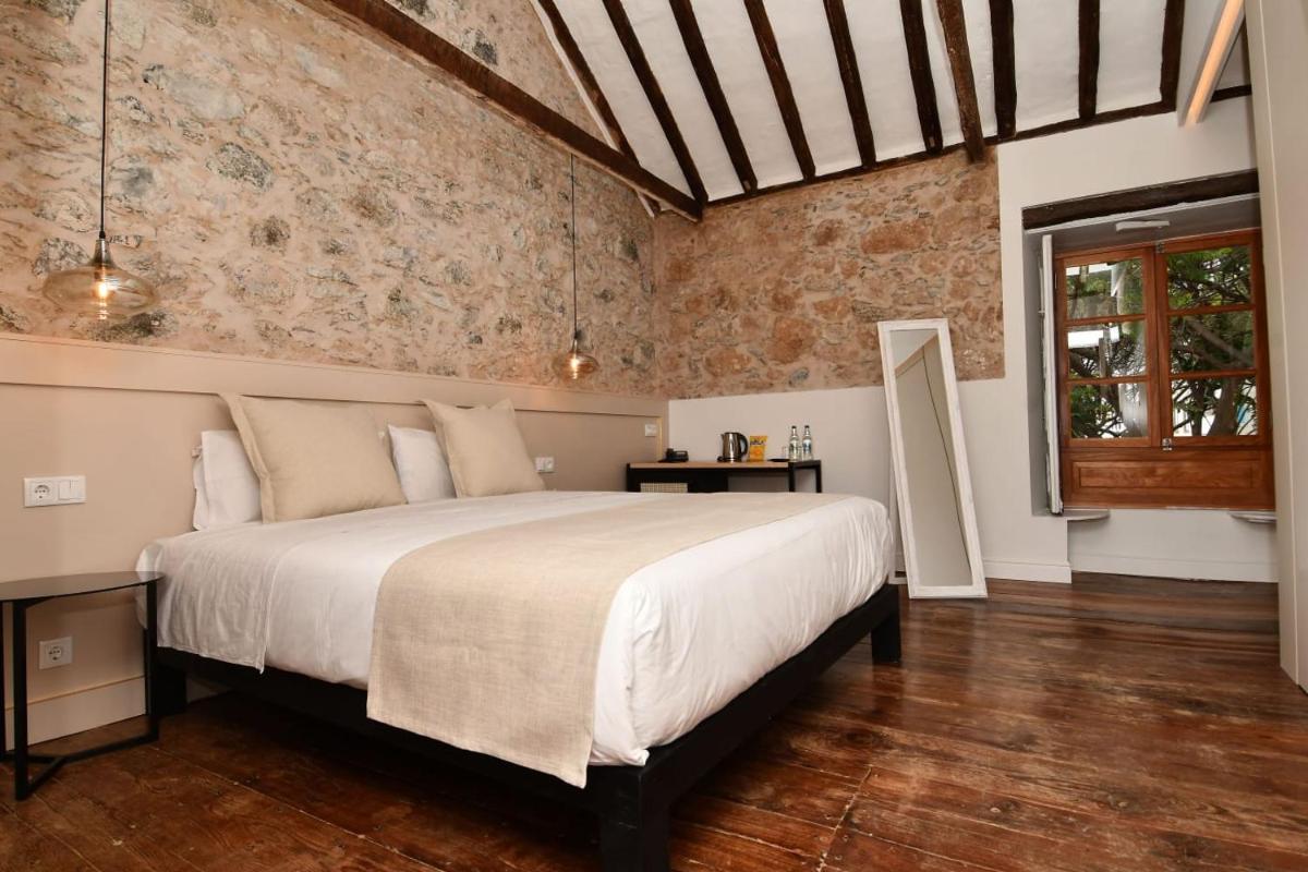 Old Town SXVI - Adults Only