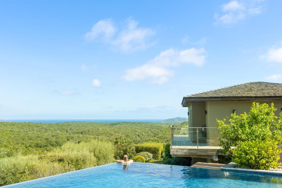 Hôtel Version Maquis Santa Manza