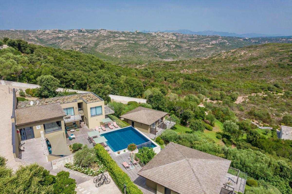 Hôtel Version Maquis Santa Manza