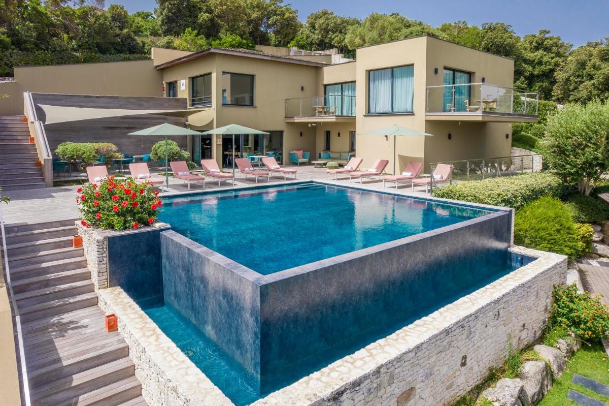 Hôtel Version Maquis Santa Manza