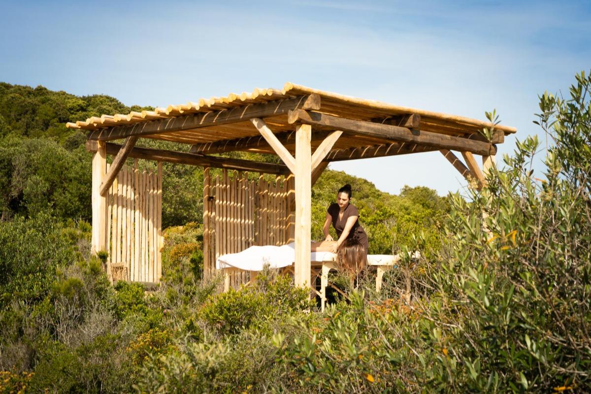 Hôtel Version Maquis Santa Manza