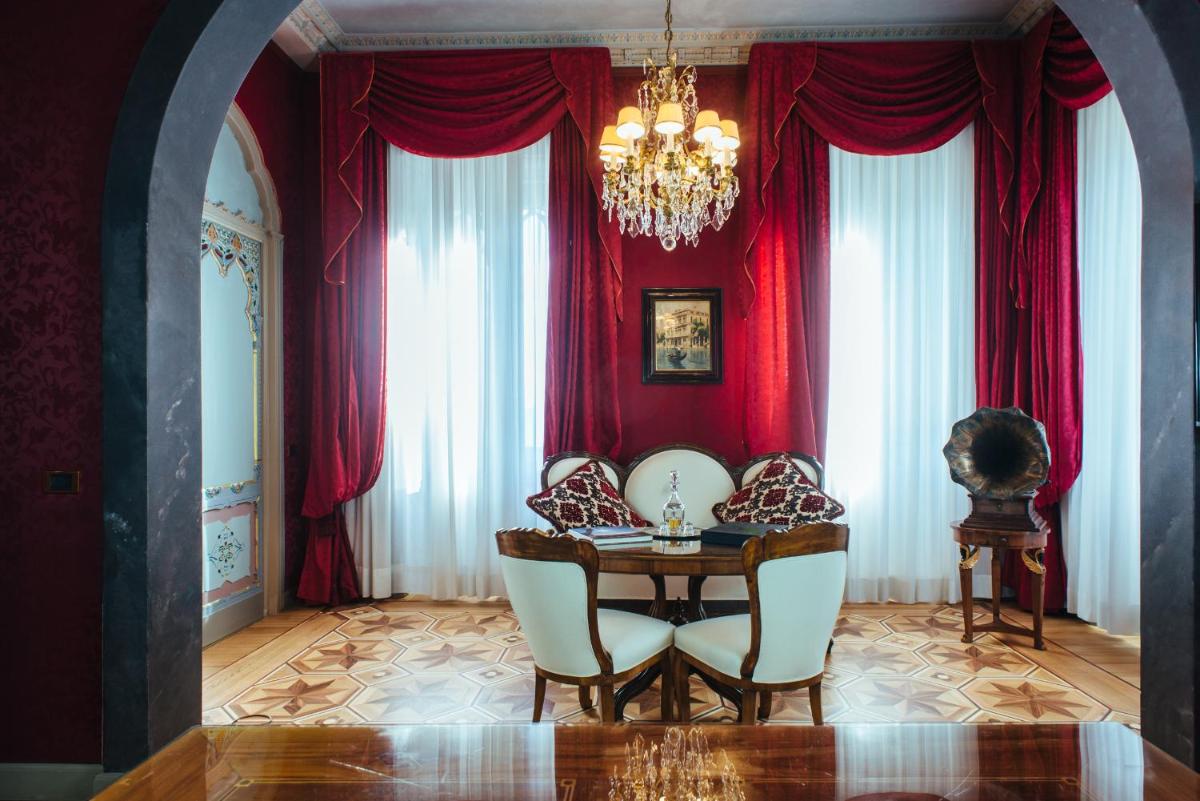 Relais & Chateaux Villa Crespi