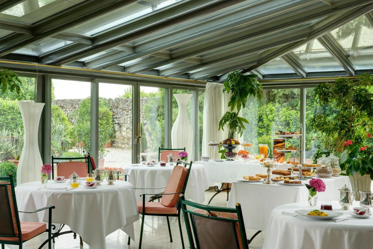 Hotel Villa Del Quar