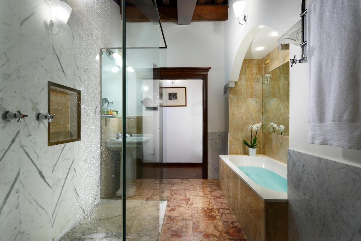 Hotel Villa Del Quar