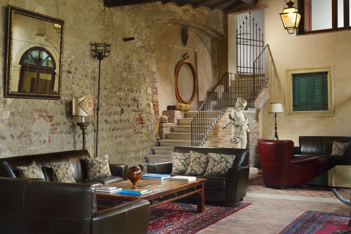 Hotel Villa Del Quar