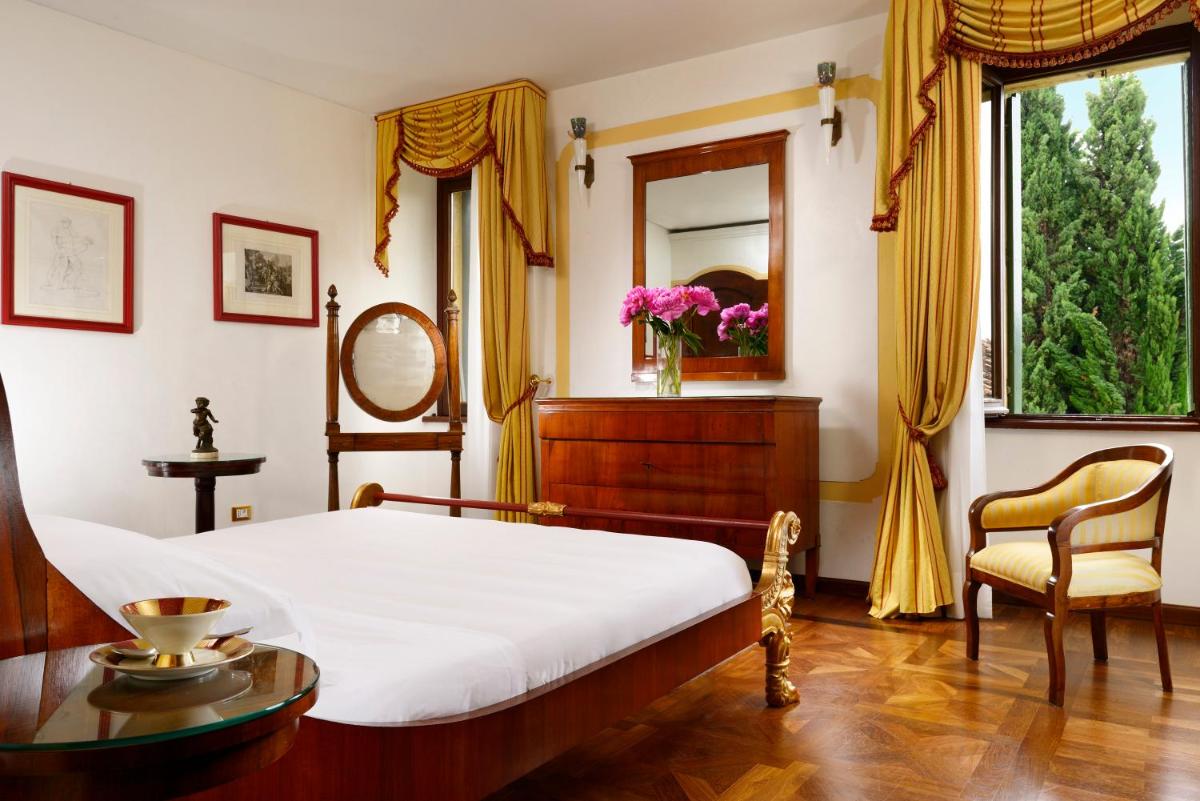 Hotel Villa Del Quar