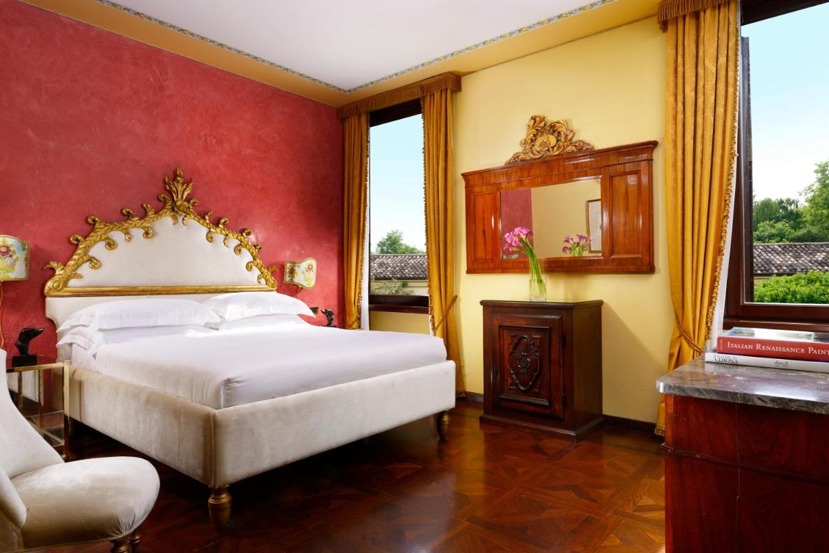 Hotel Villa Del Quar