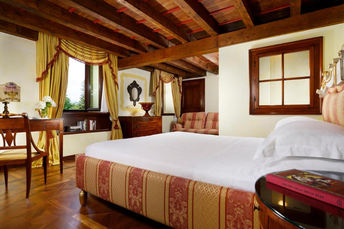 Hotel Villa Del Quar