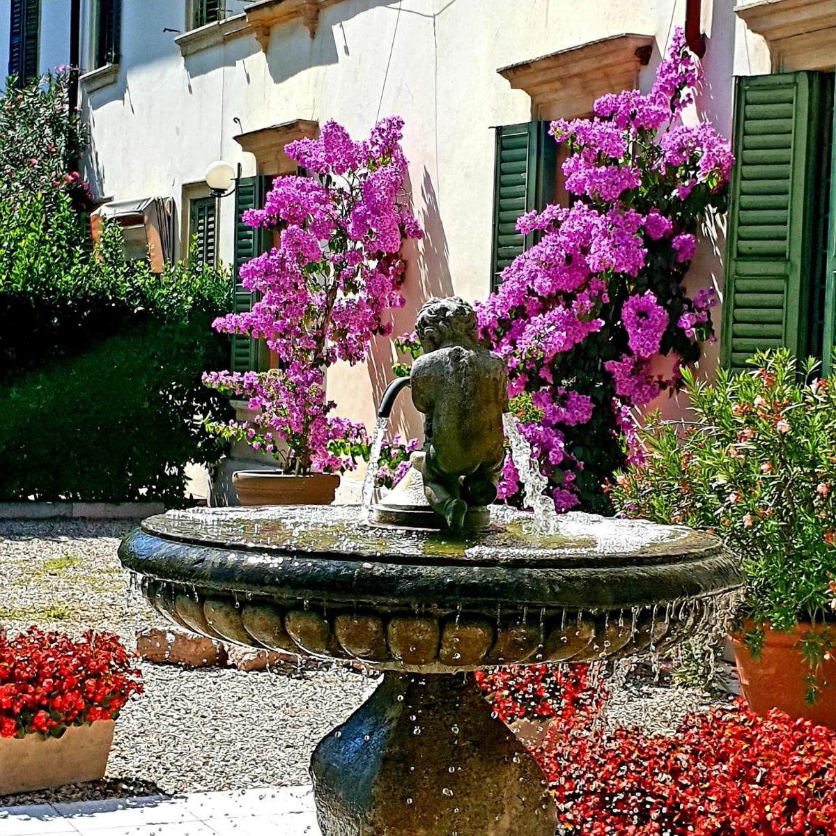 Hotel Villa Del Quar