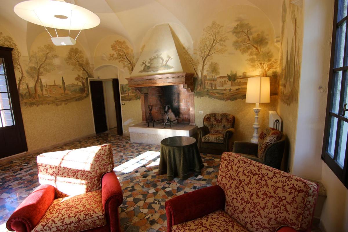 Hotel Villa Giona
