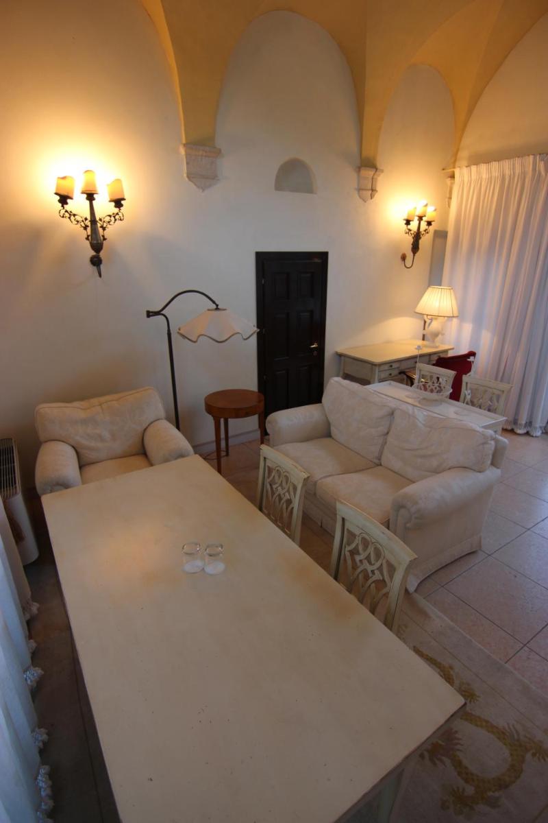 Hotel Villa Giona