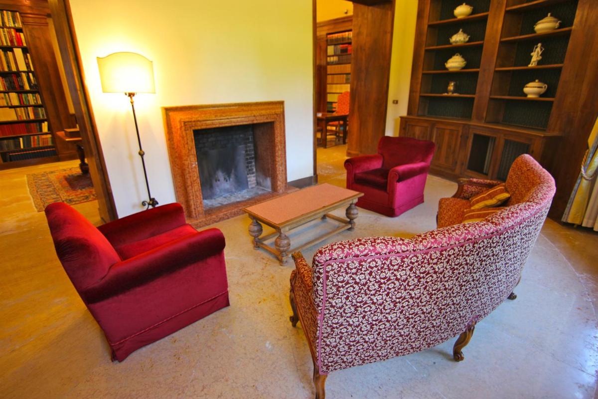 Hotel Villa Giona