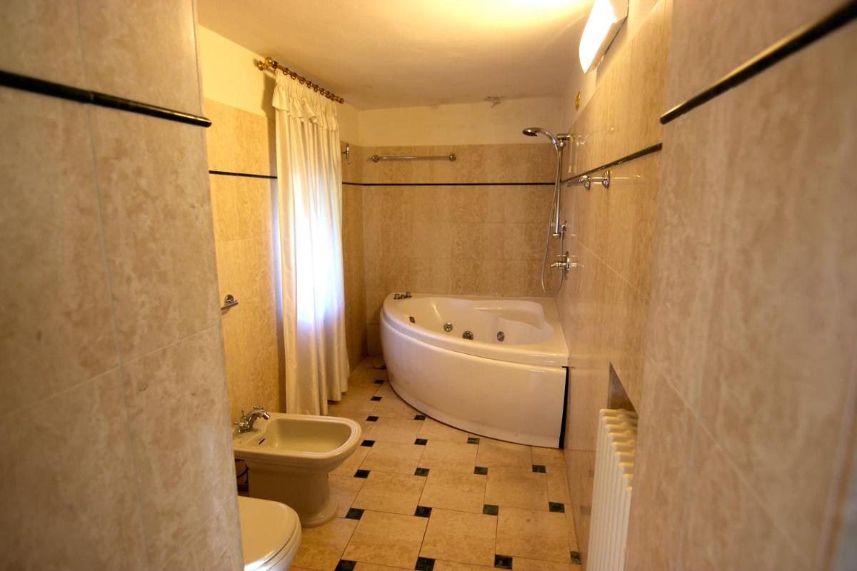 Hotel Villa Giona