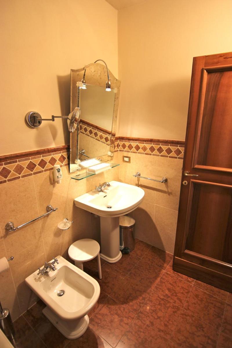 Hotel Villa Giona