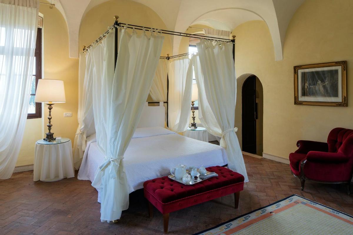 Hotel Villa Giona