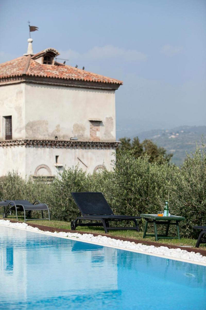 Hotel Villa Giona