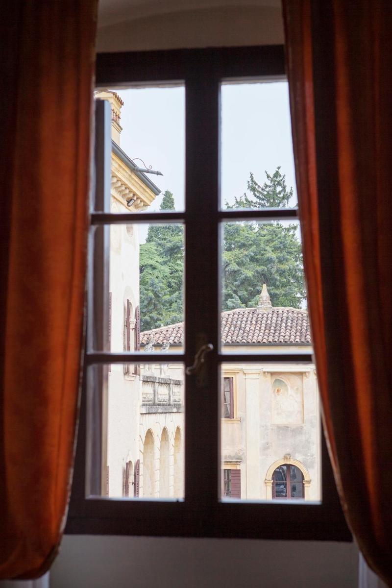 Hotel Villa Giona