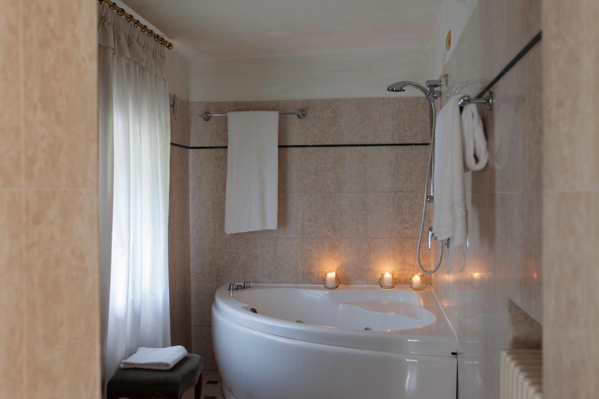 Hotel Villa Giona