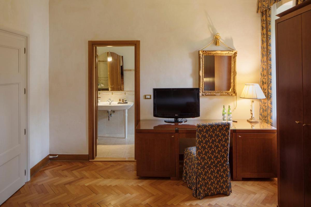Hotel Villa Giona