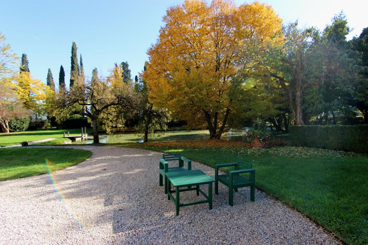 Hotel Villa Giona