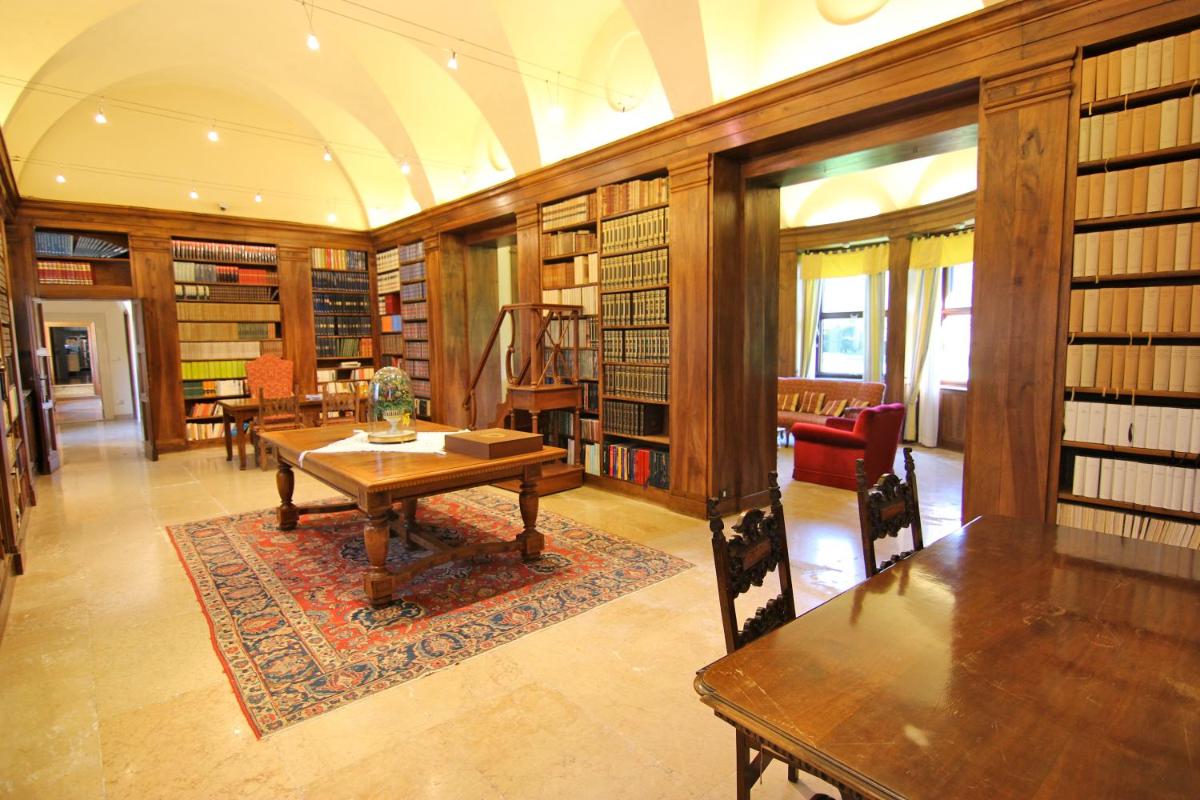 Hotel Villa Giona