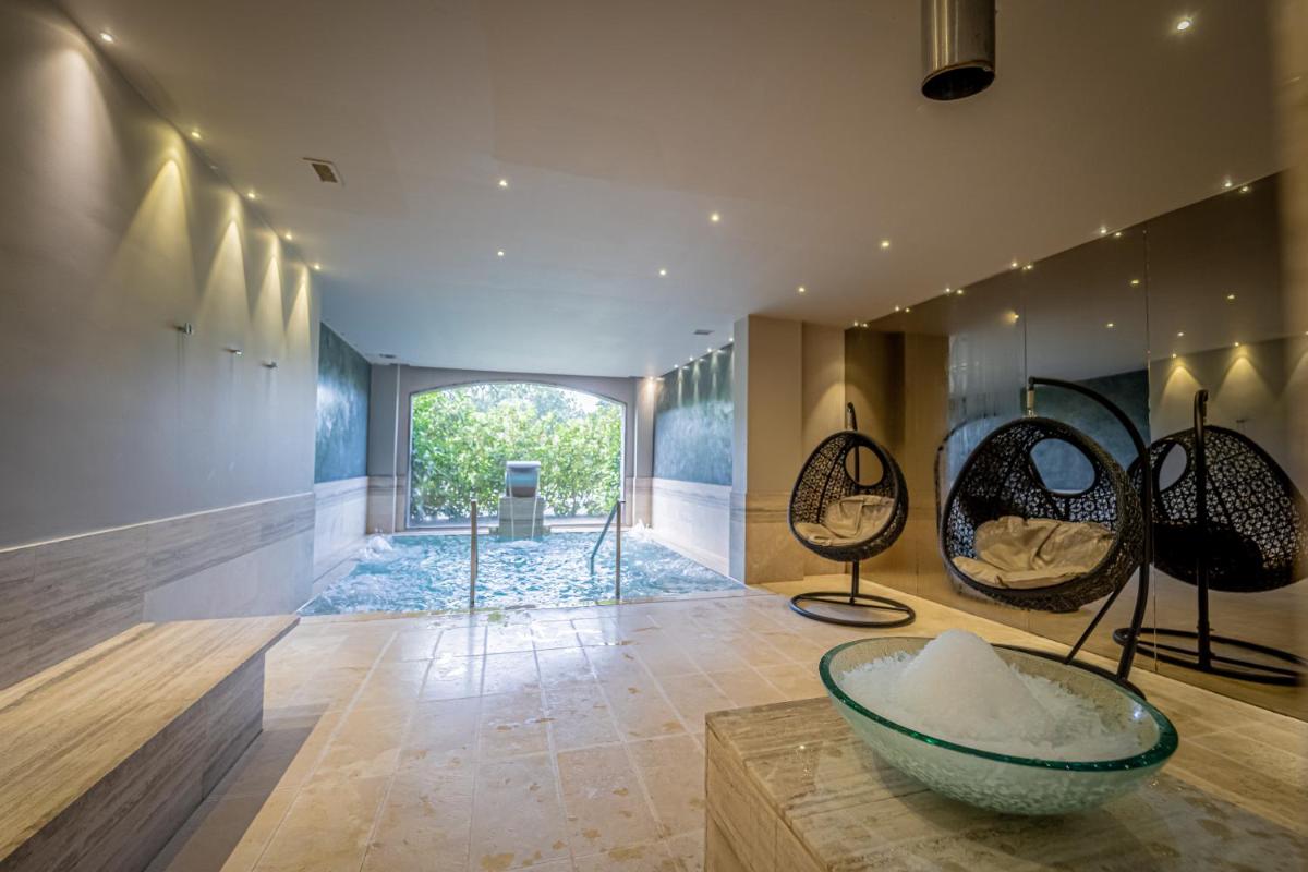 Villa Neri Resort & Spa