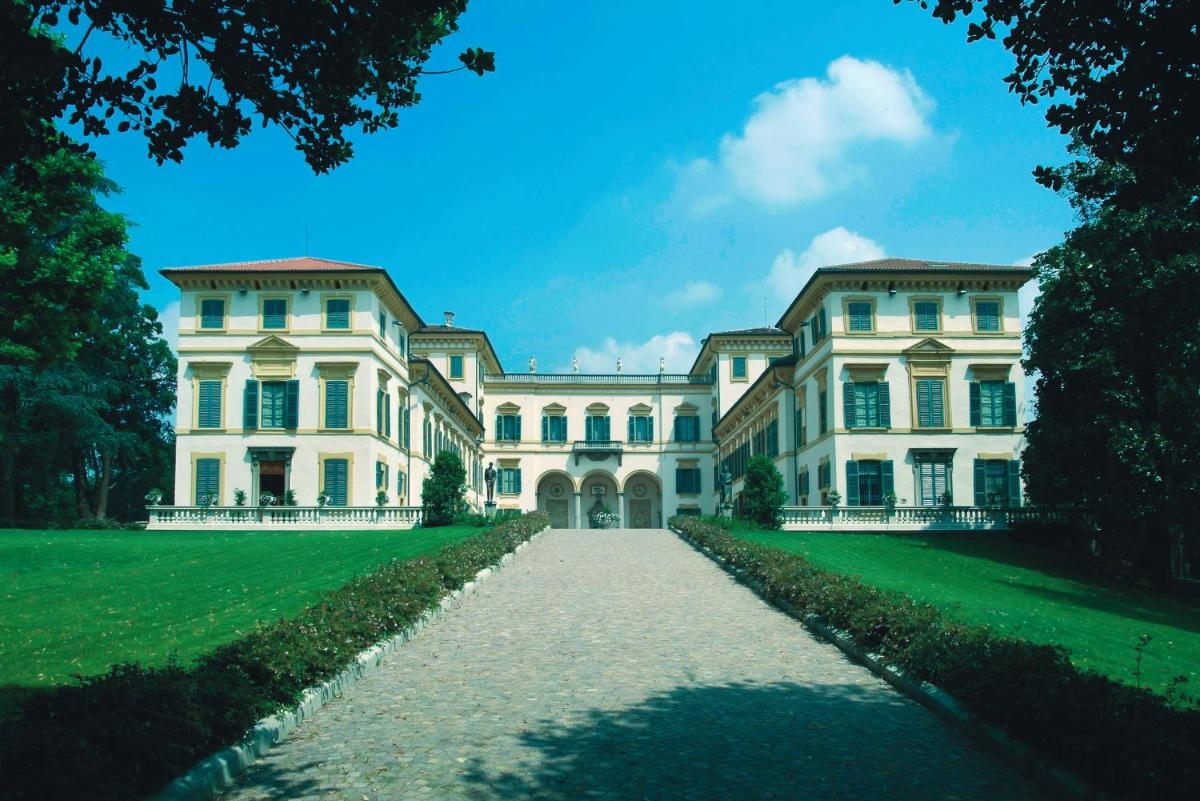 Hotel Villa San Carlo Borromeo