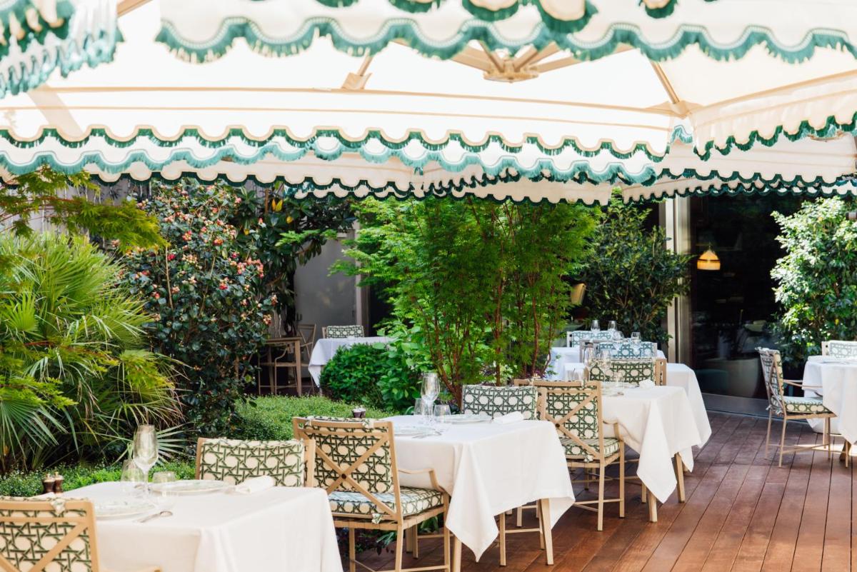 Hôtel Barrière Fouquet's Paris