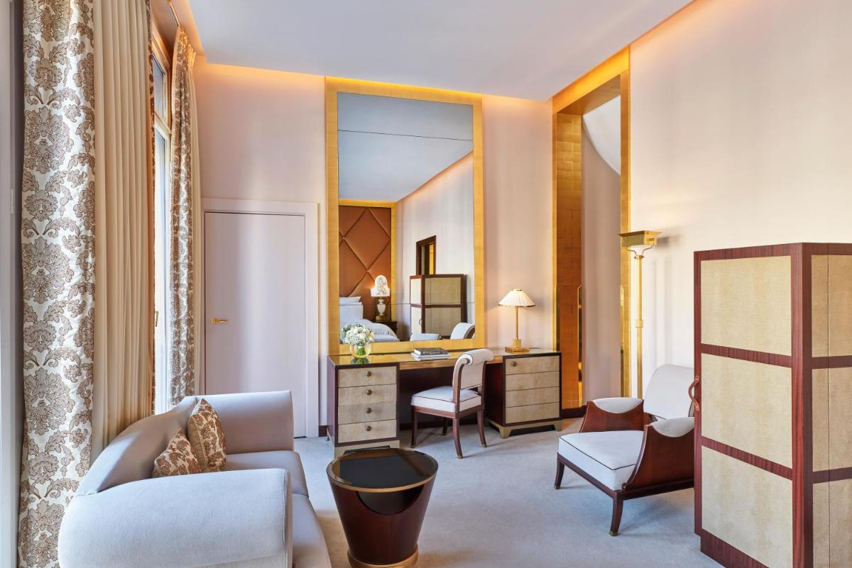 Hôtel Barrière Fouquet's Paris