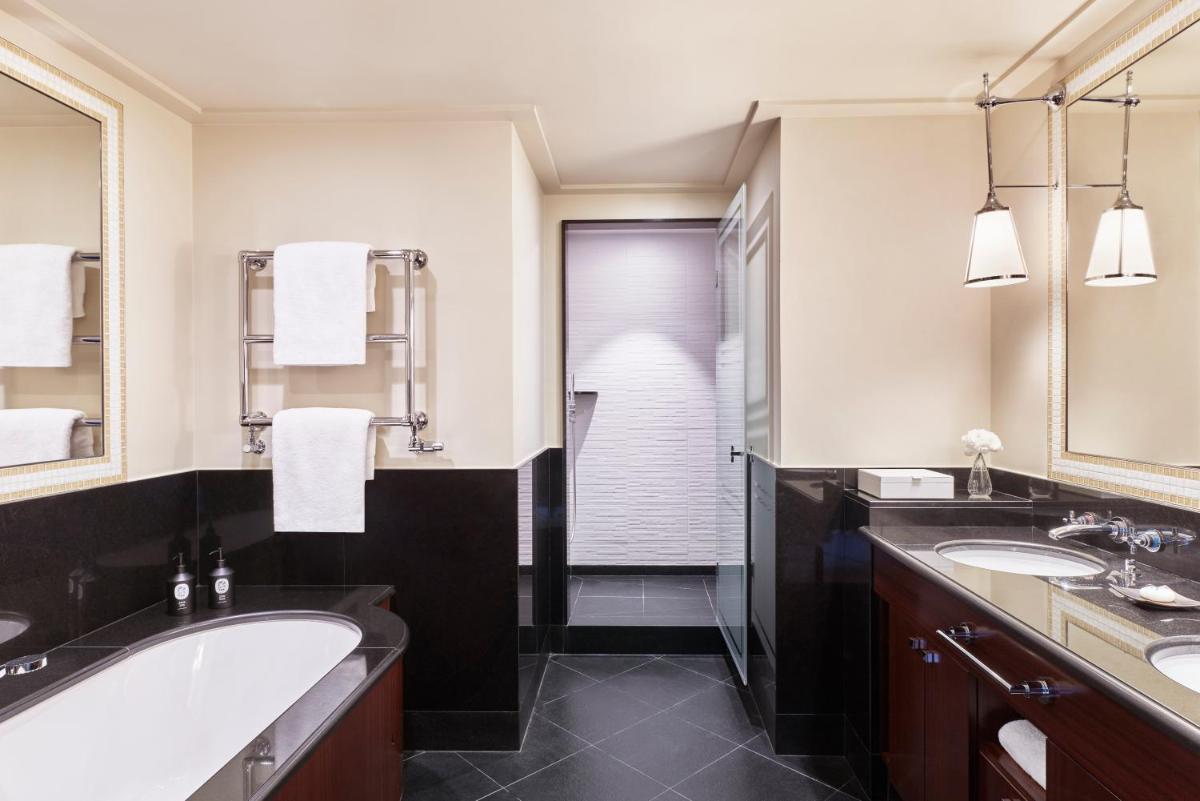 Hôtel Barrière Fouquet's Paris