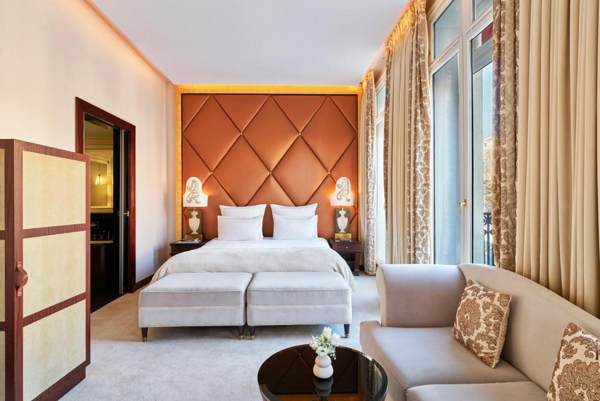 Hôtel Barrière Fouquet's Paris