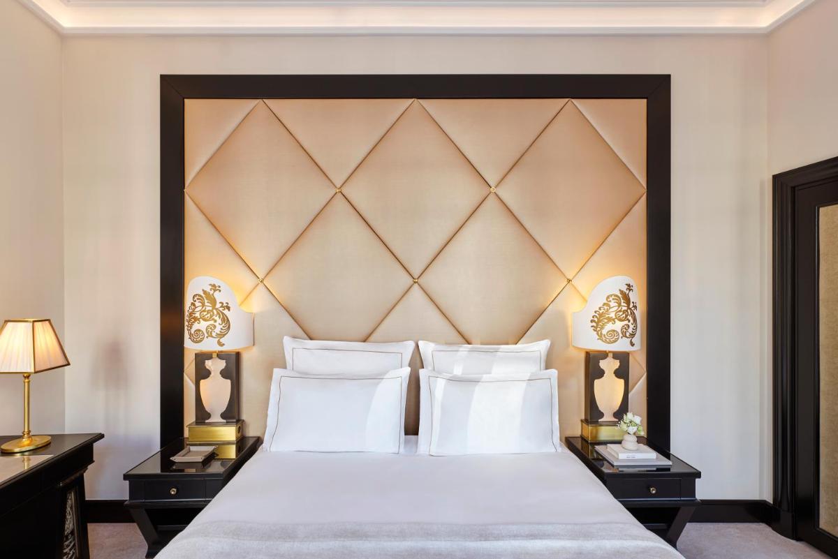 Hôtel Barrière Fouquet's Paris