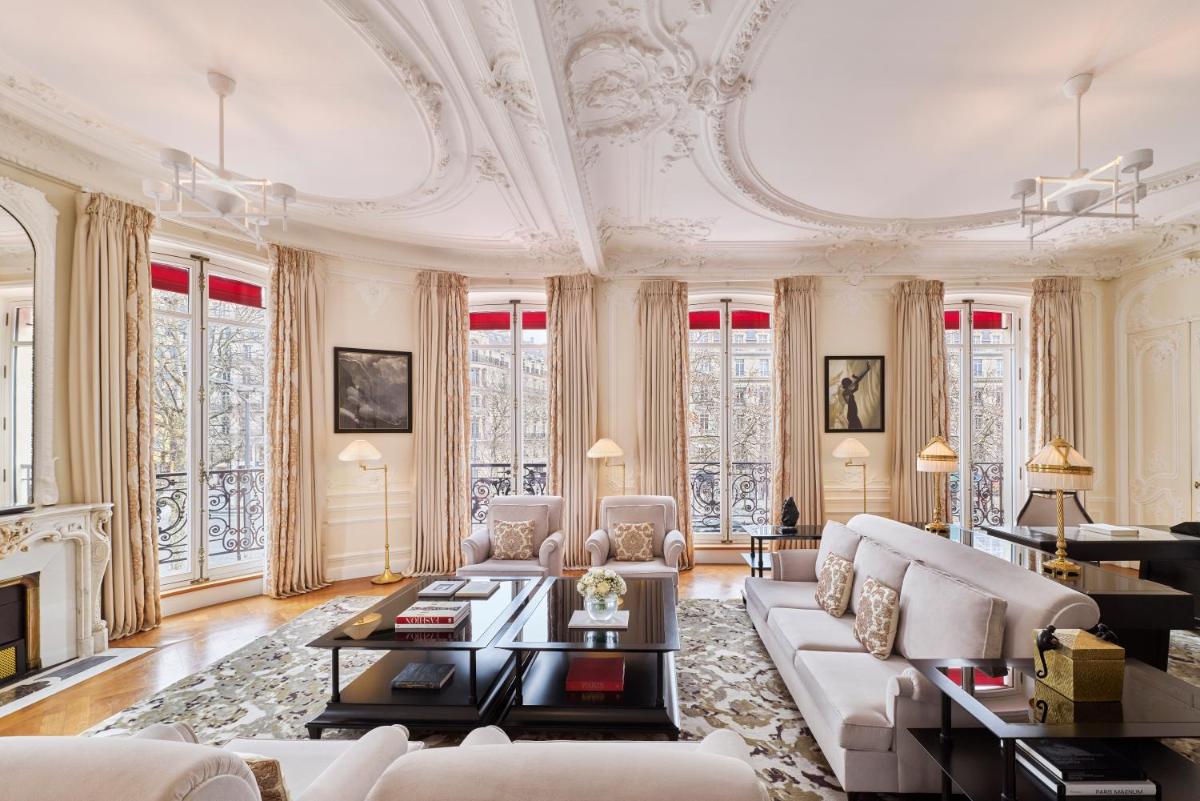 Hôtel Barrière Fouquet's Paris