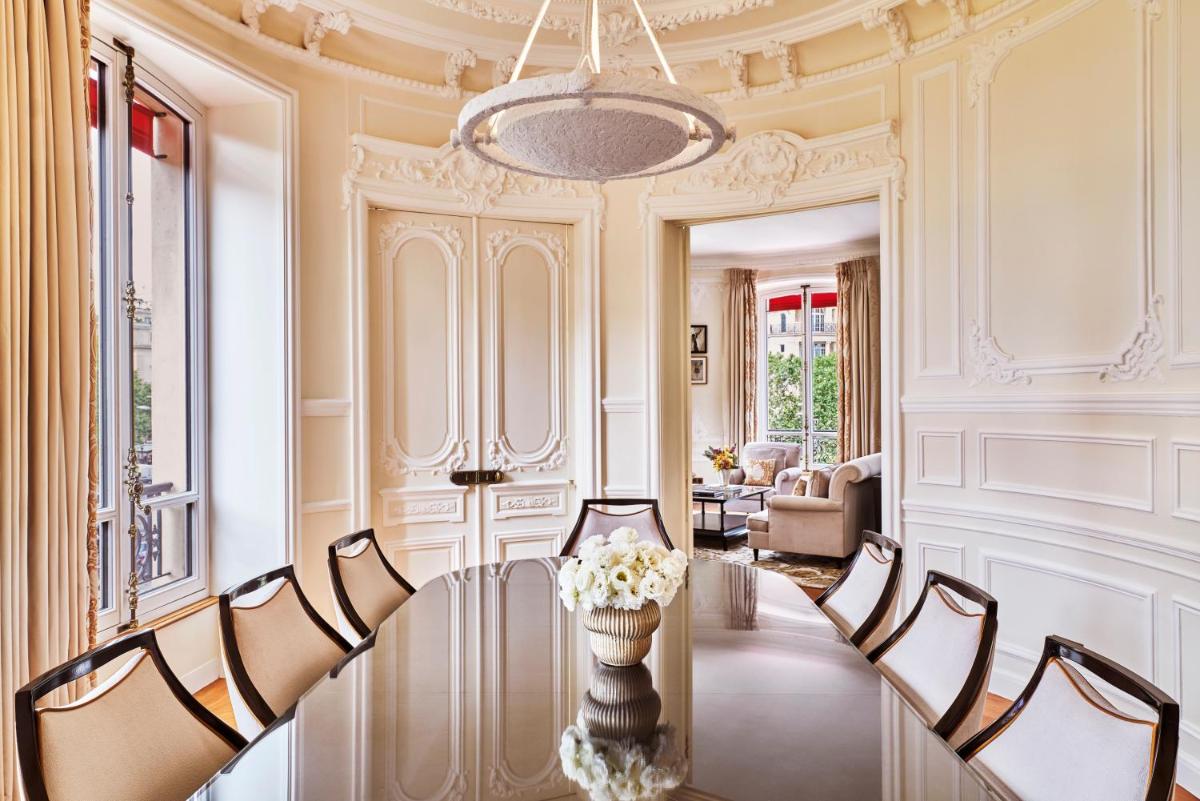 Hôtel Barrière Fouquet's Paris