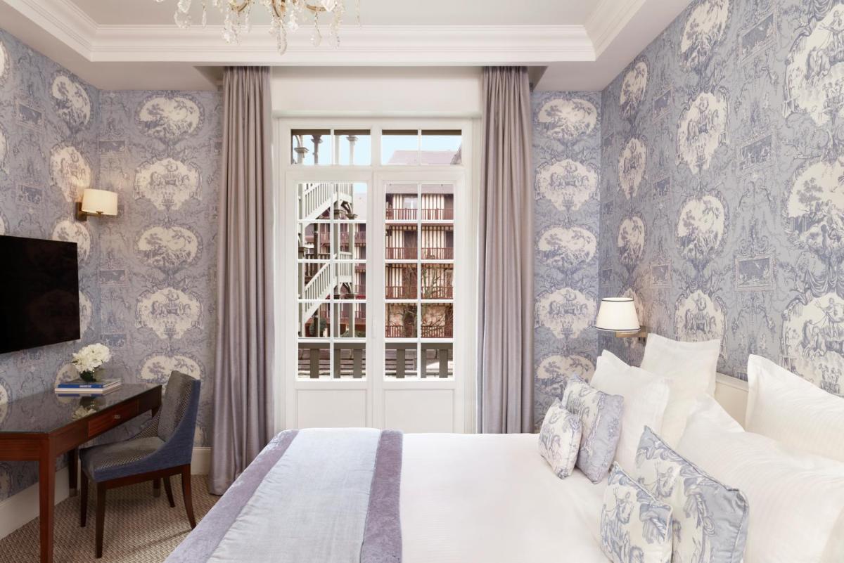 Hôtel Barrière Le Normandy