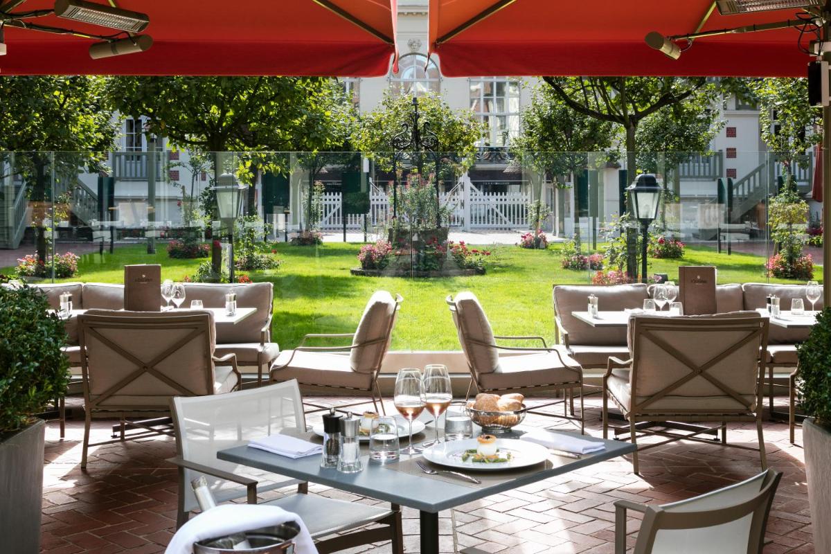 Hôtel Barrière Le Normandy