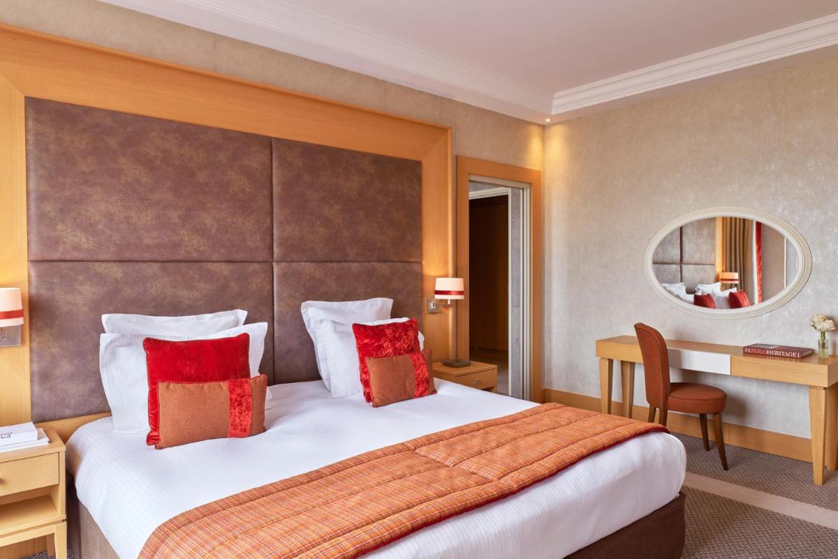 Hôtel Barrière L'Hôtel du Golf