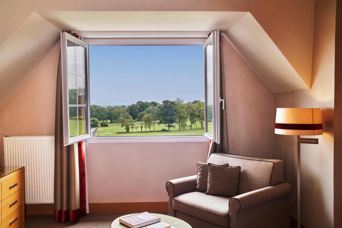 Hôtel Barrière L'Hôtel du Golf