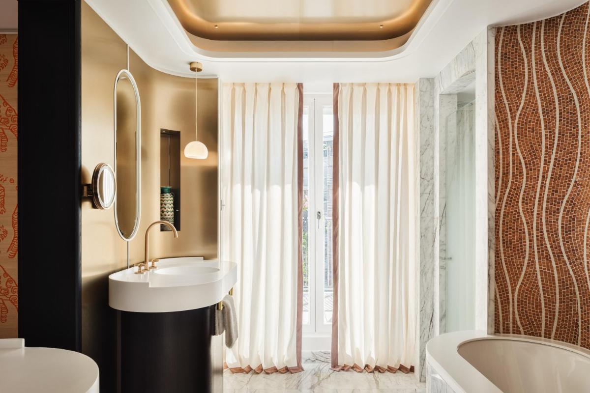 Hôtel De Sers Champs Elysées Paris