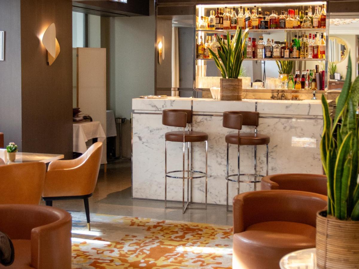 Hôtel De Sers Champs Elysées Paris