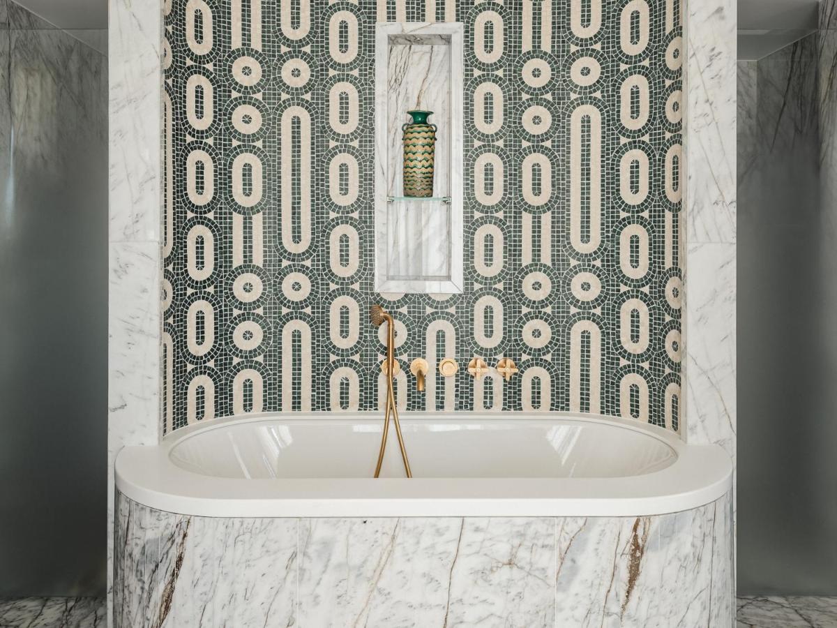 Hôtel De Sers Champs Elysées Paris