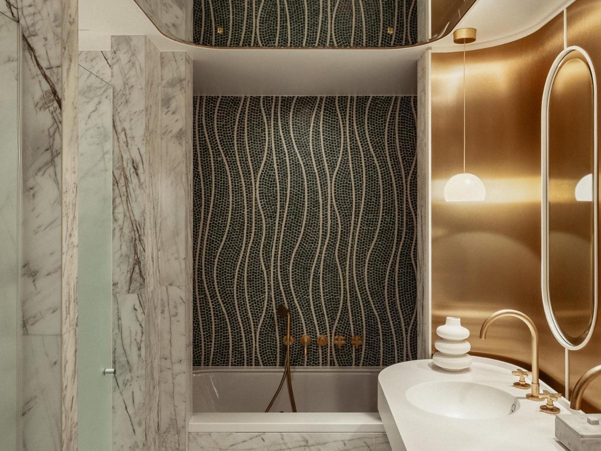 Hôtel De Sers Champs Elysées Paris