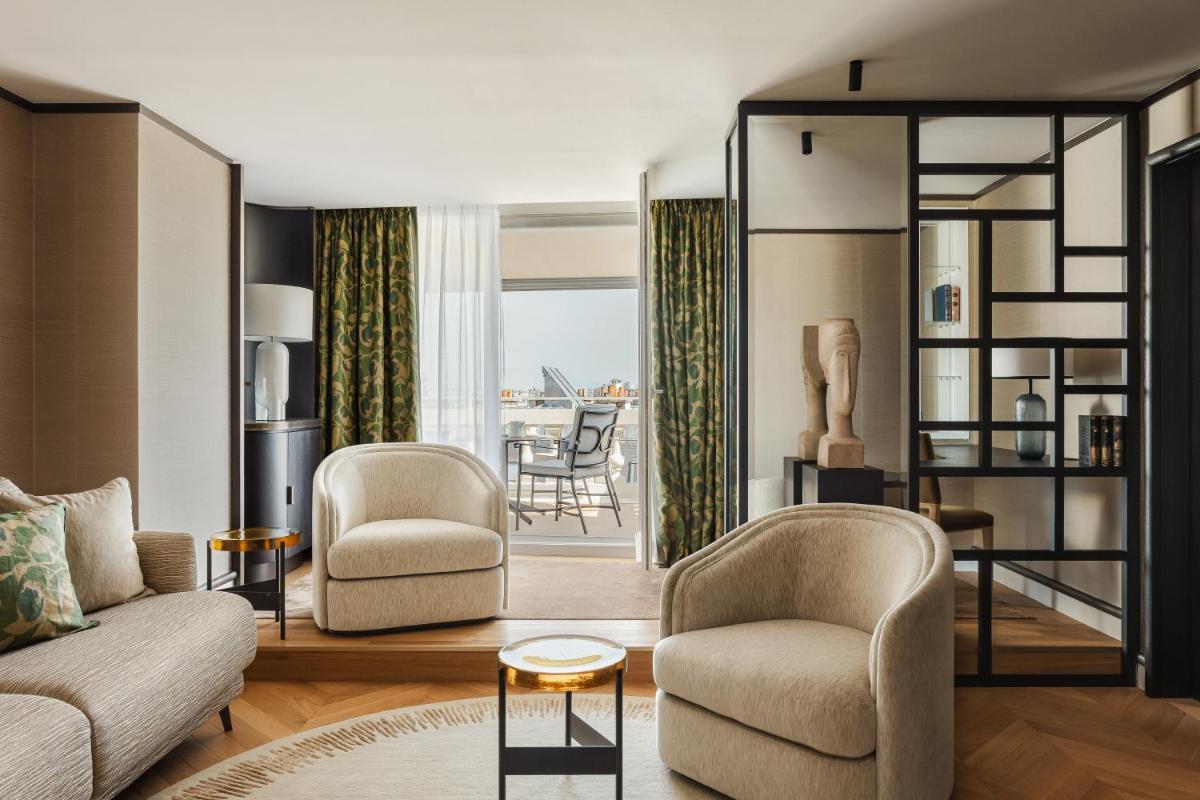 Hôtel De Sers Champs Elysées Paris