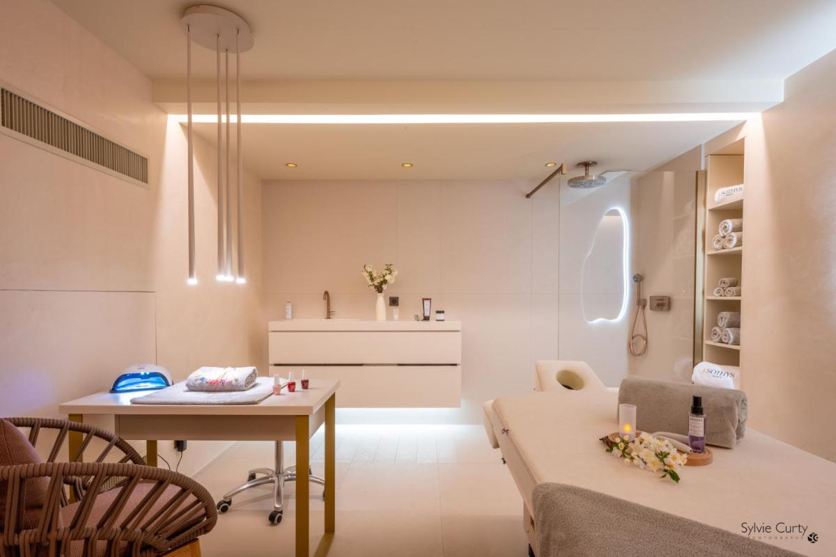 Hôtel La Monnaie Arty & Spa